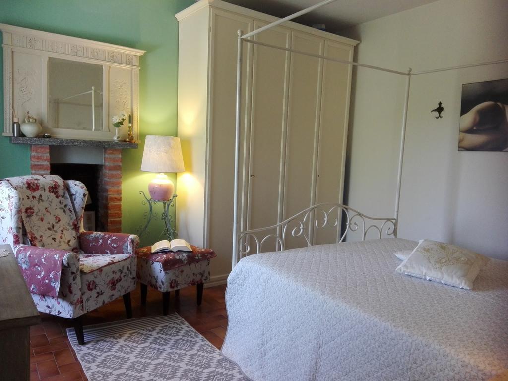 Casa Badinot ξενώνας Diano dʼAlba Εξωτερικό φωτογραφία