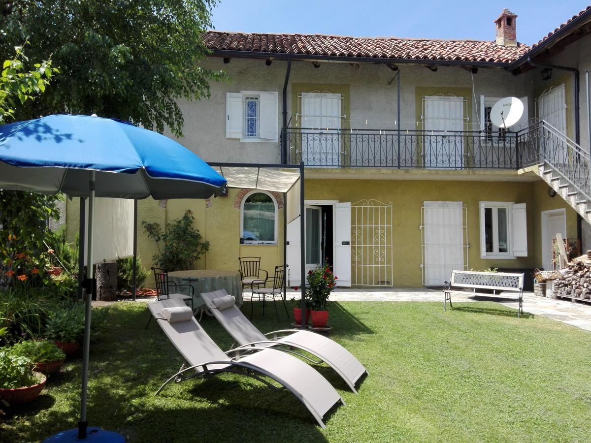 Casa Badinot ξενώνας Diano dʼAlba Εξωτερικό φωτογραφία